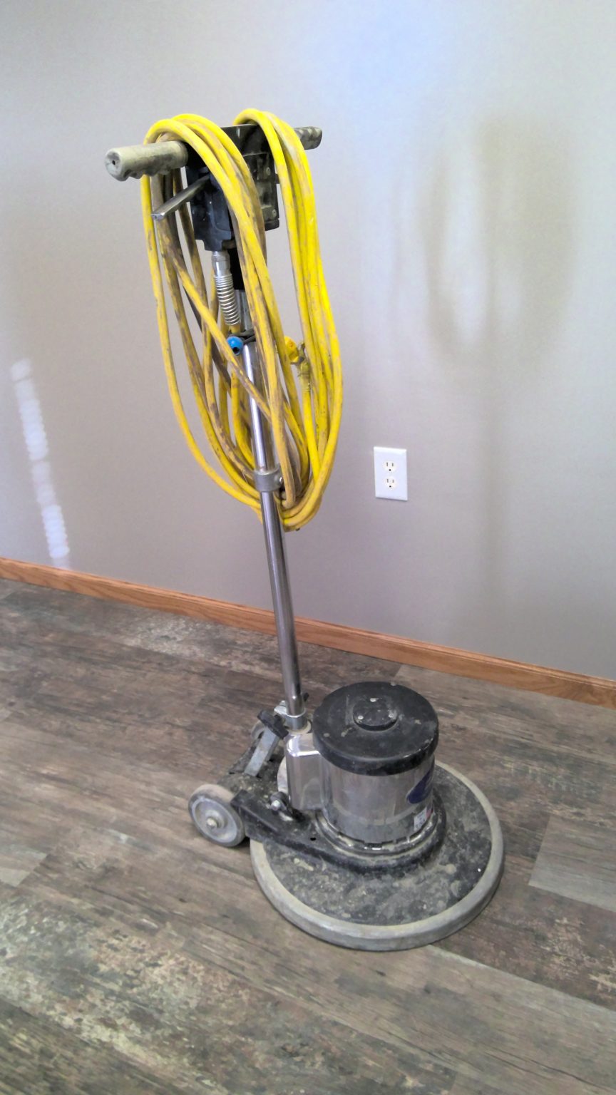 Floor Scrubber / Buffer Warroad Rentals